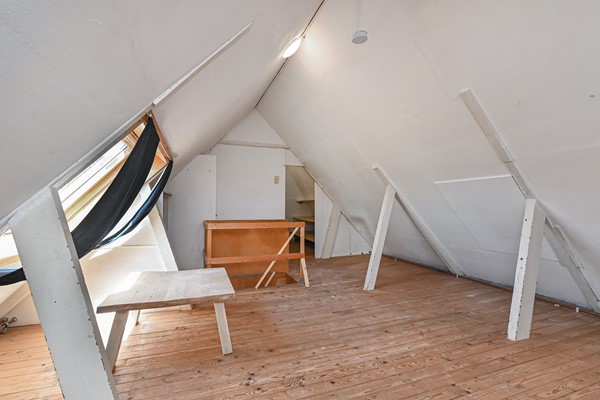 Medium property photo - Van Hogendorpstraat 7A, 2515 NR Den Haag